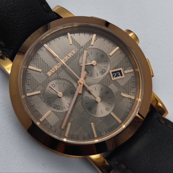 Burberry Chronograph Watch - Picture 10 of 11